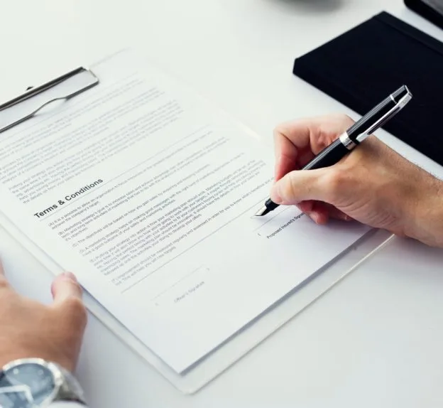 Contrato legal traducido de Español a Inglés